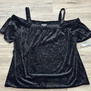 NWT BLACK COLD SHOULDER TOP BLOUSE 2X BREATHLESS SHORT SLEEVES WOMENS